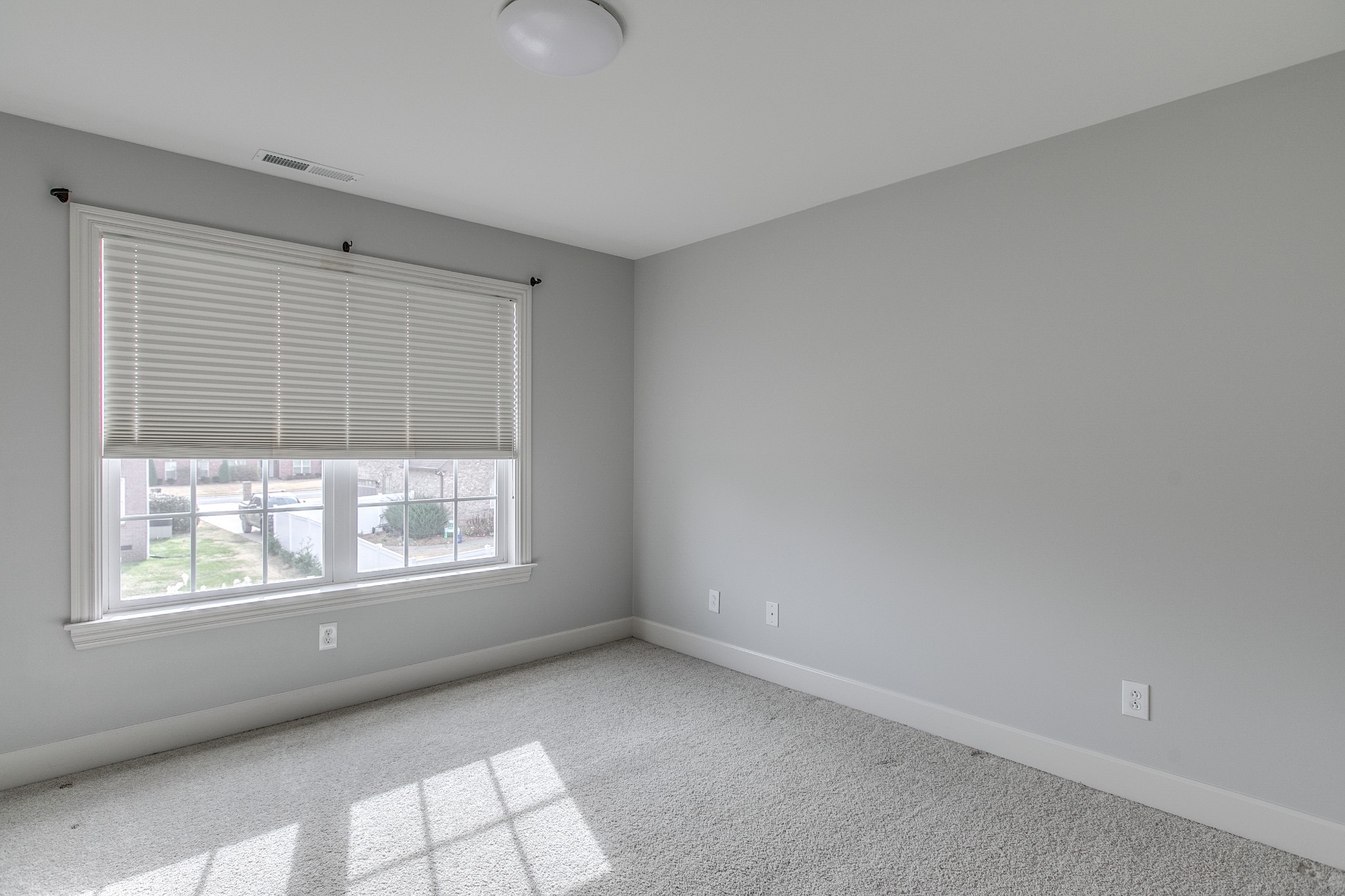 1914 Splash Place