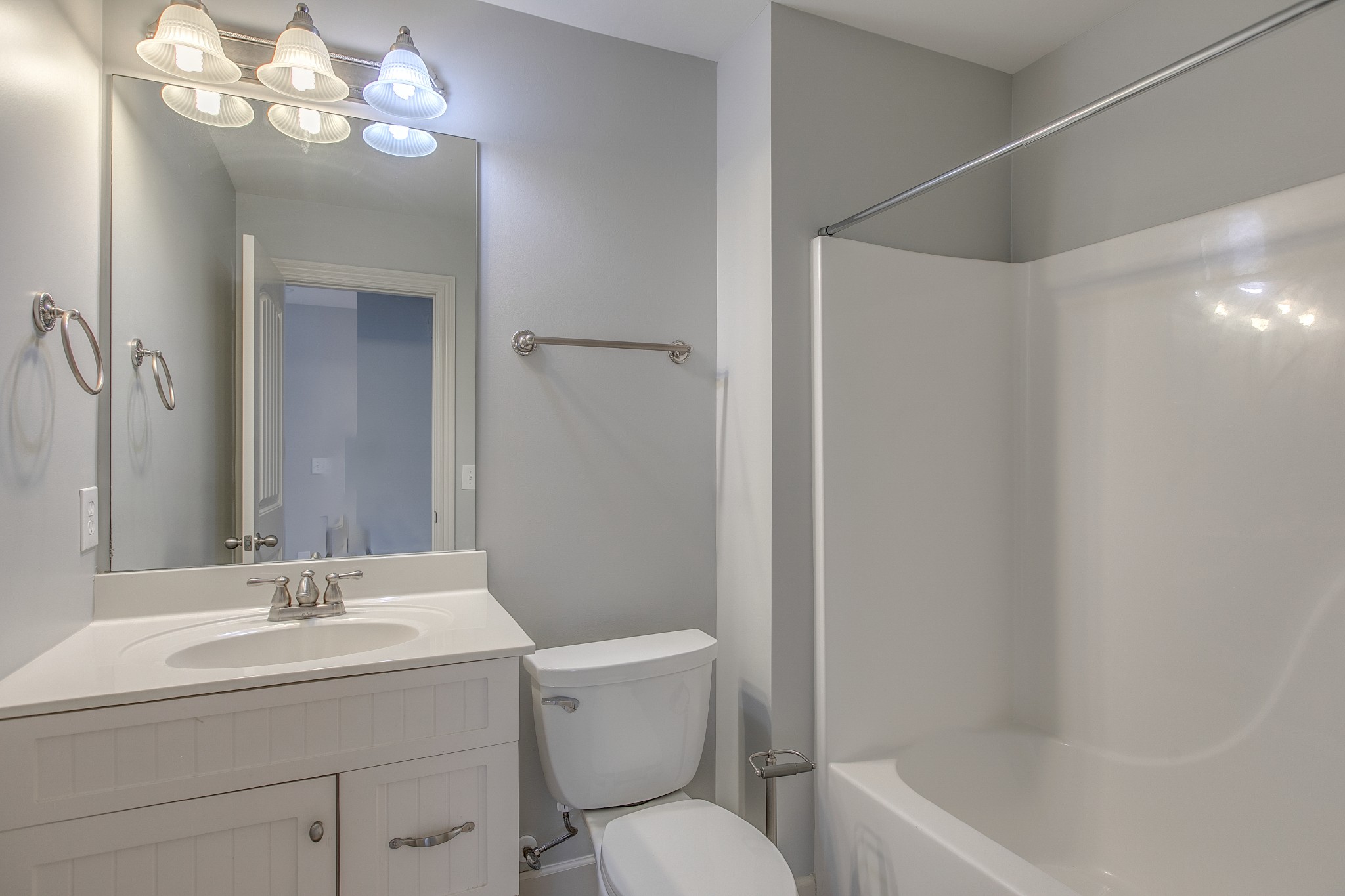 1914 Splash Place