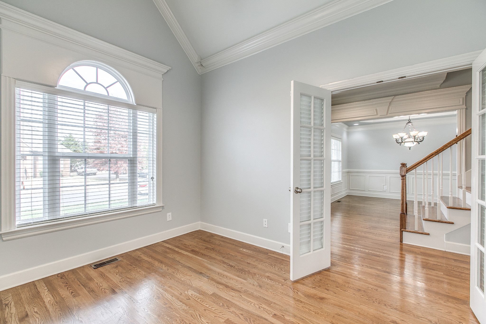 1914 Splash Place