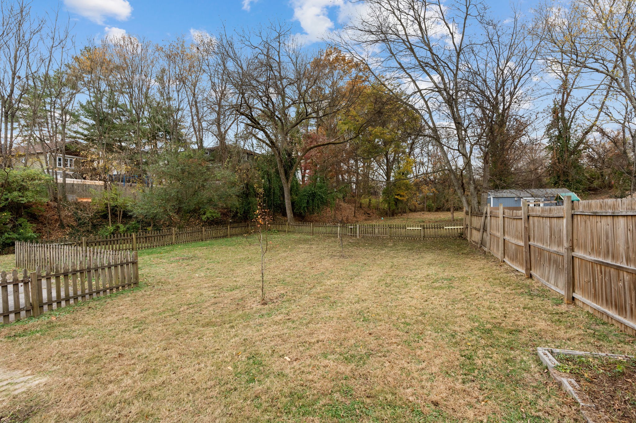1216 Preston Dr