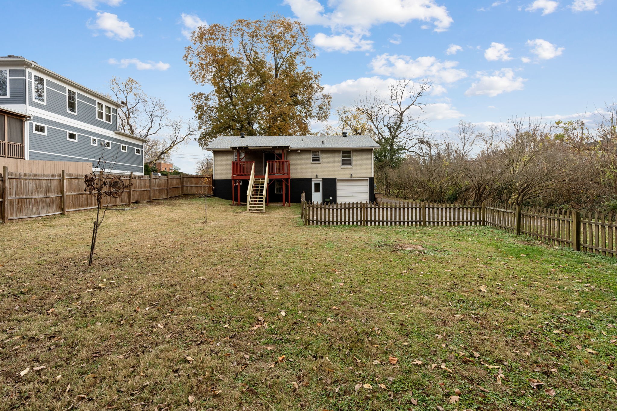1216 Preston Dr