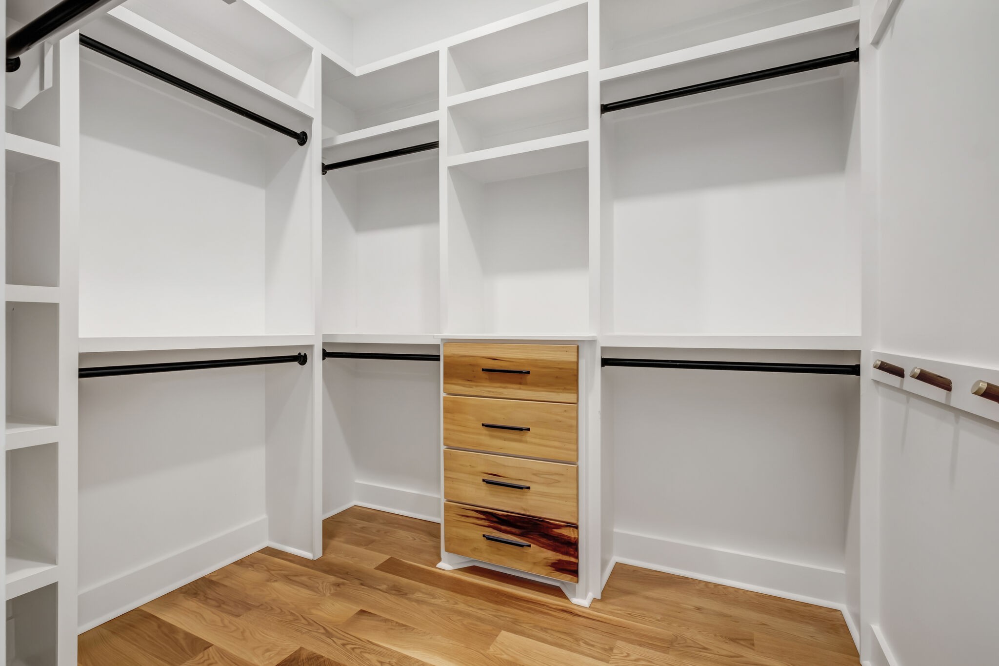 3916A Cross Creek Rd