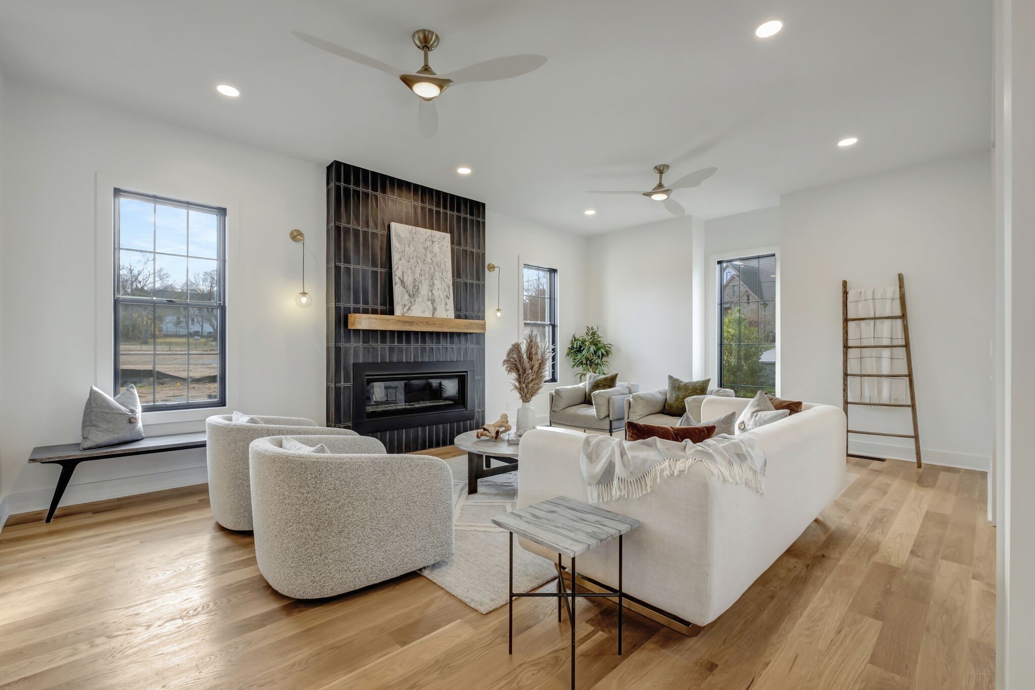 3916A Cross Creek Rd