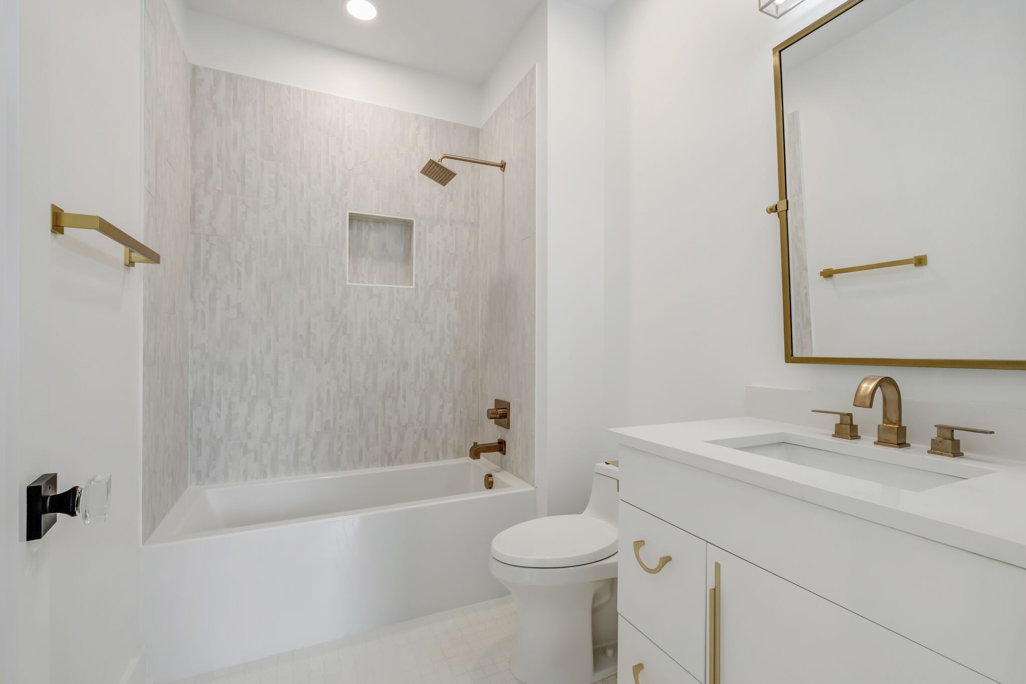 3916A Cross Creek Rd