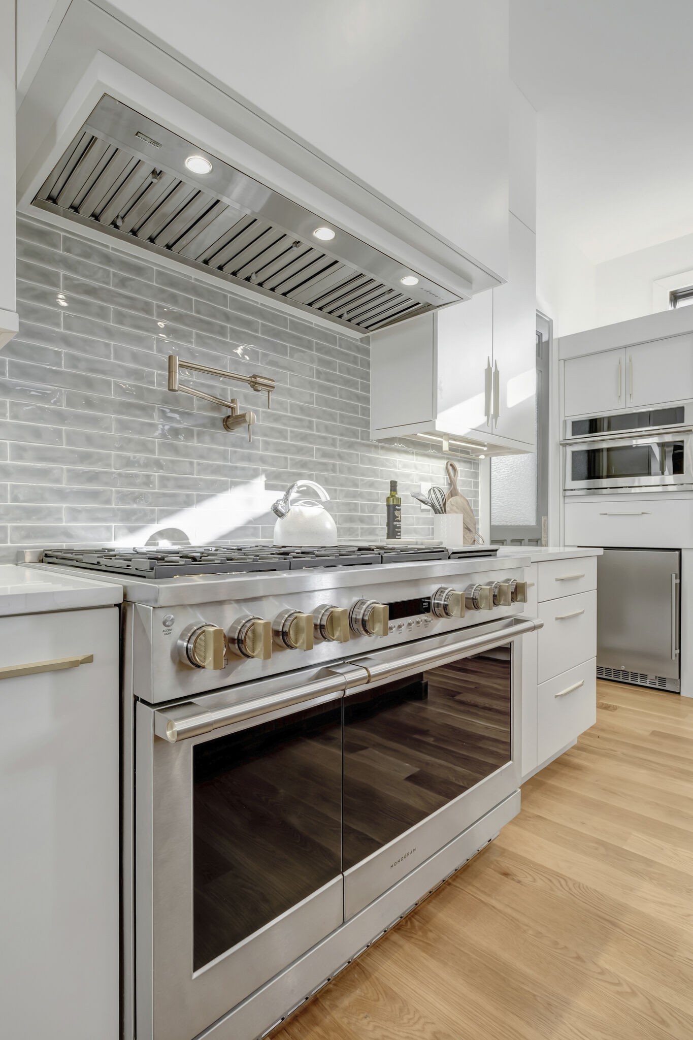 3916A Cross Creek Rd