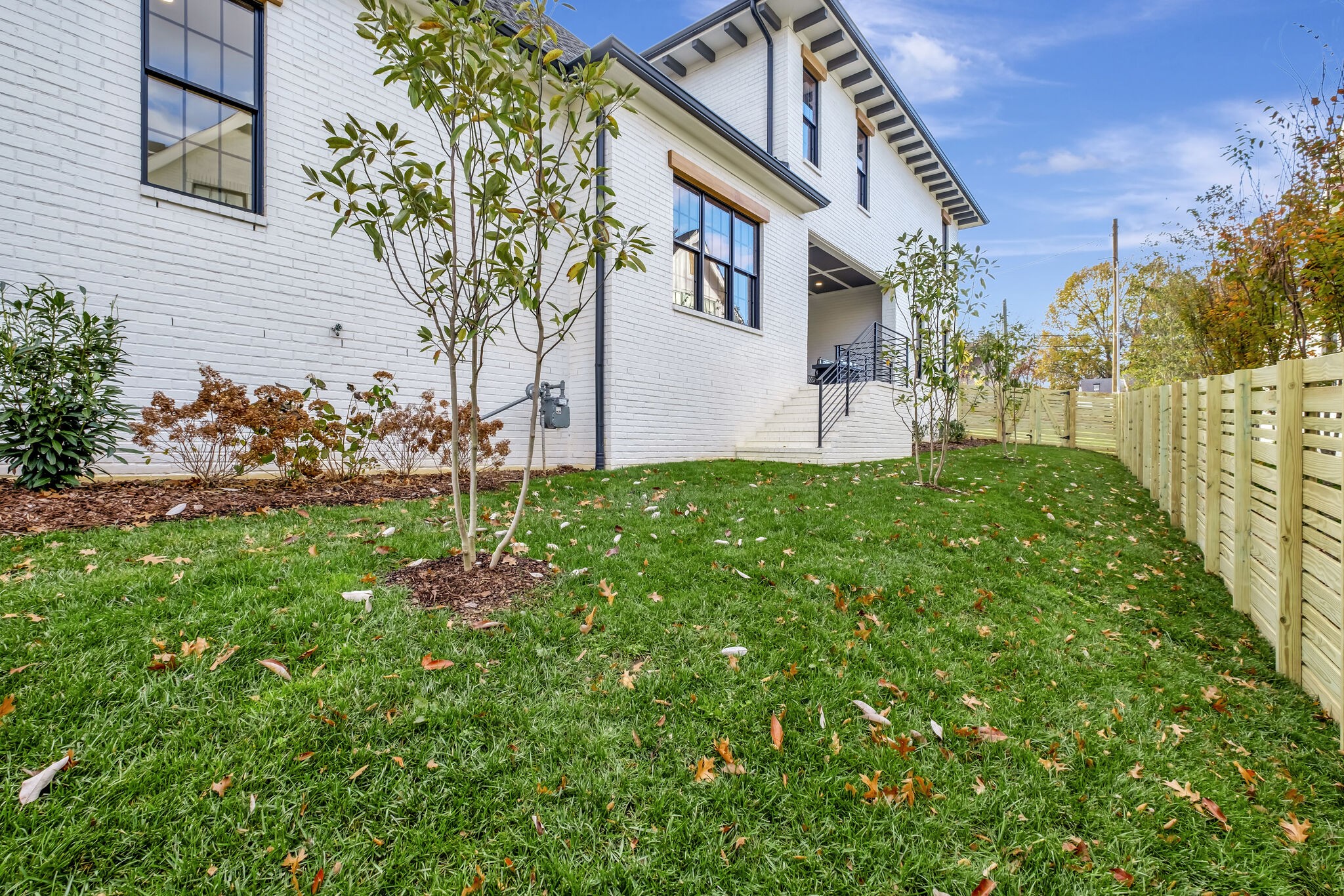 3916A Cross Creek Rd