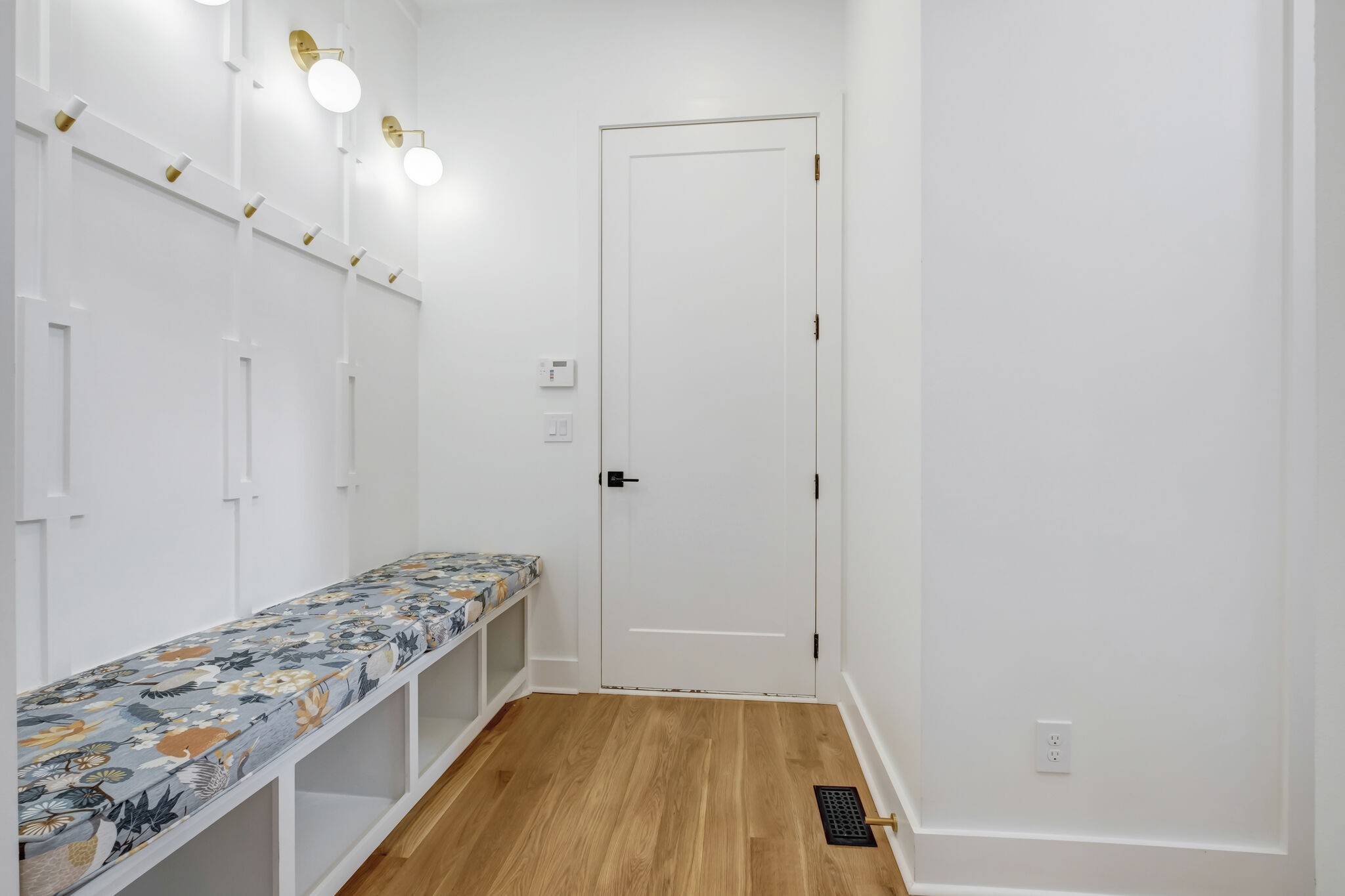 3916A Cross Creek Rd