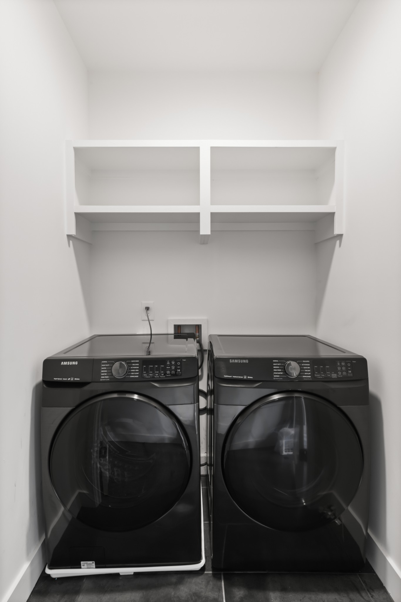 643 Vernon Ave Unit: 2