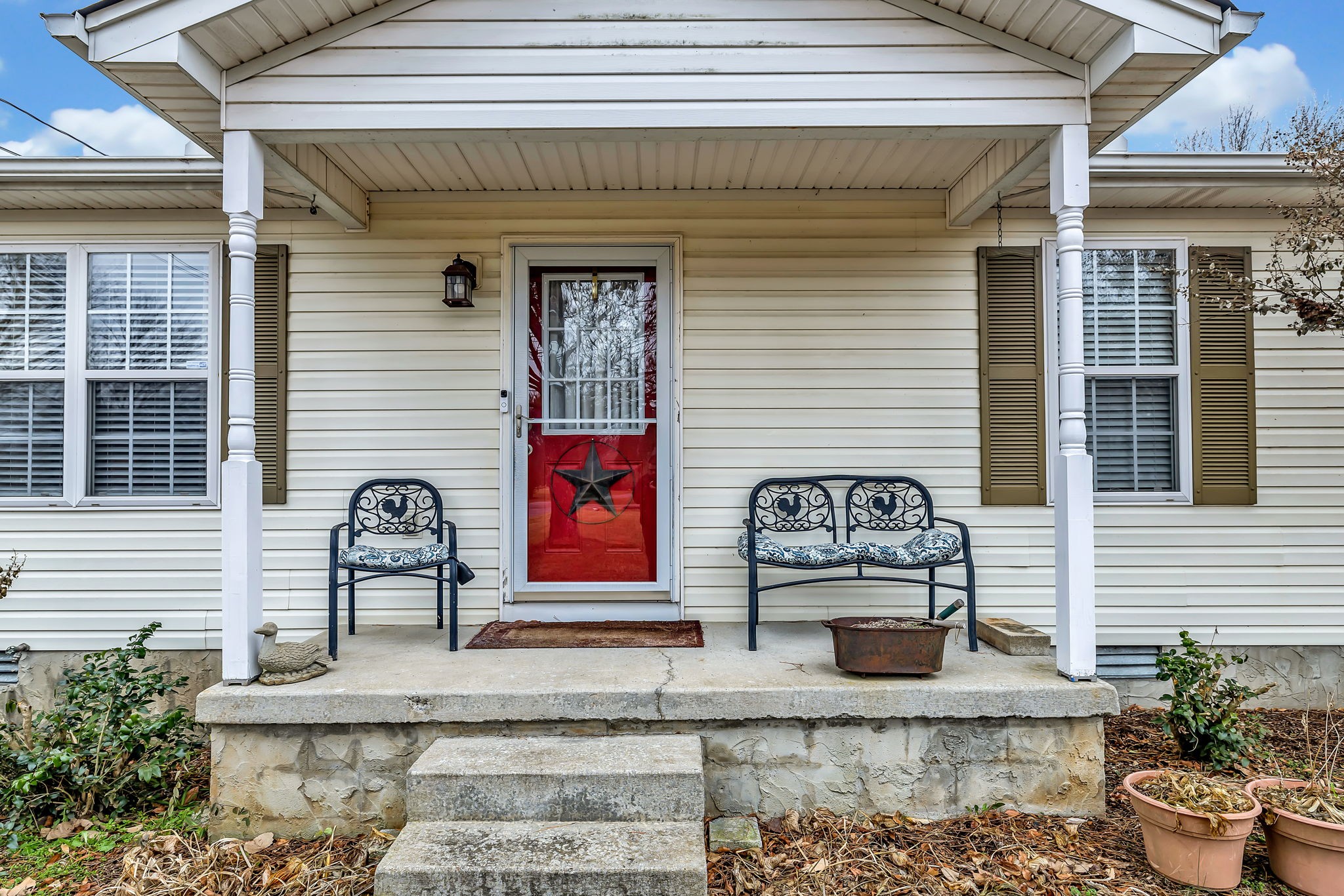 410 Meadowview Drive