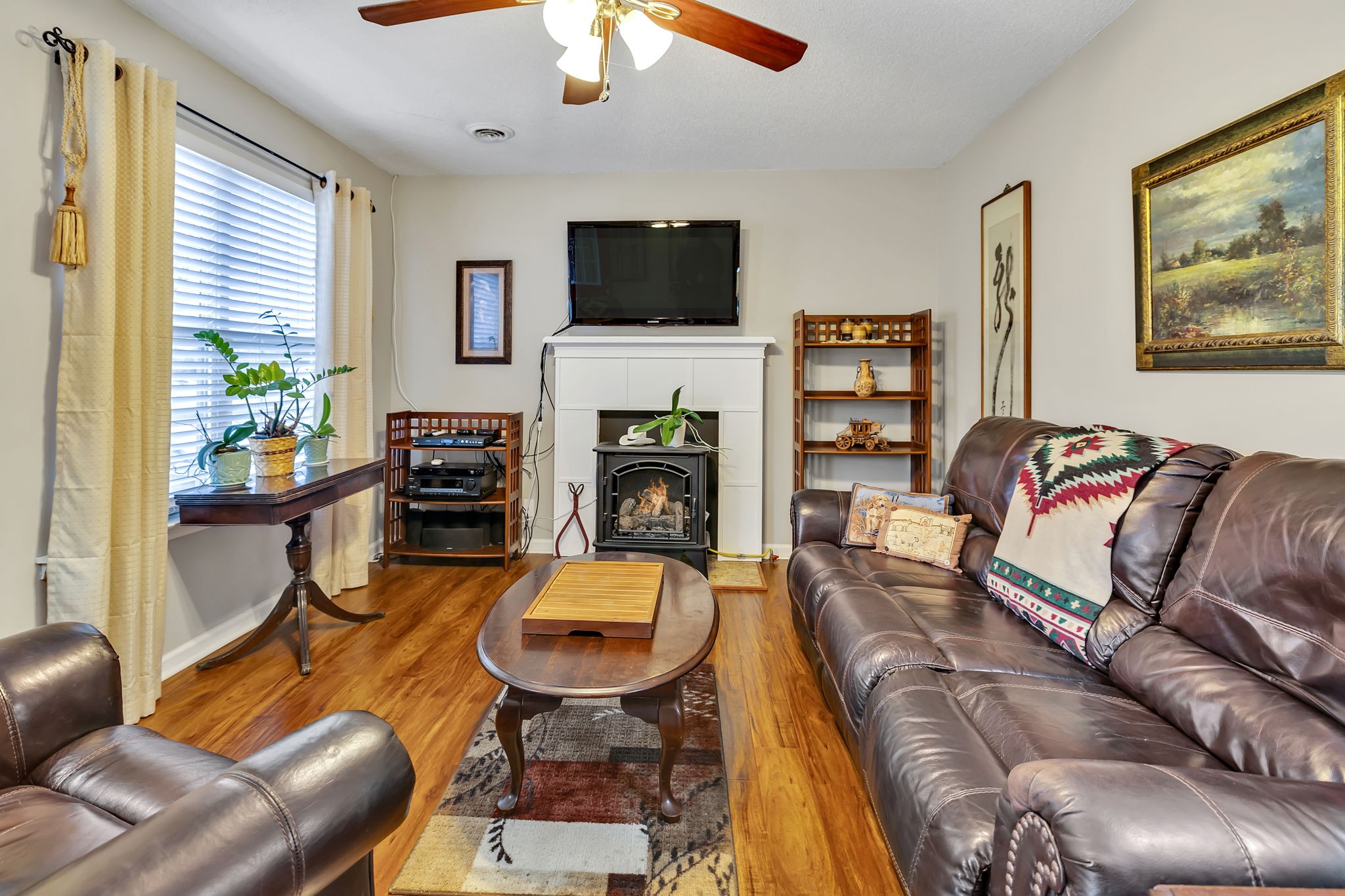 410 Meadowview Drive