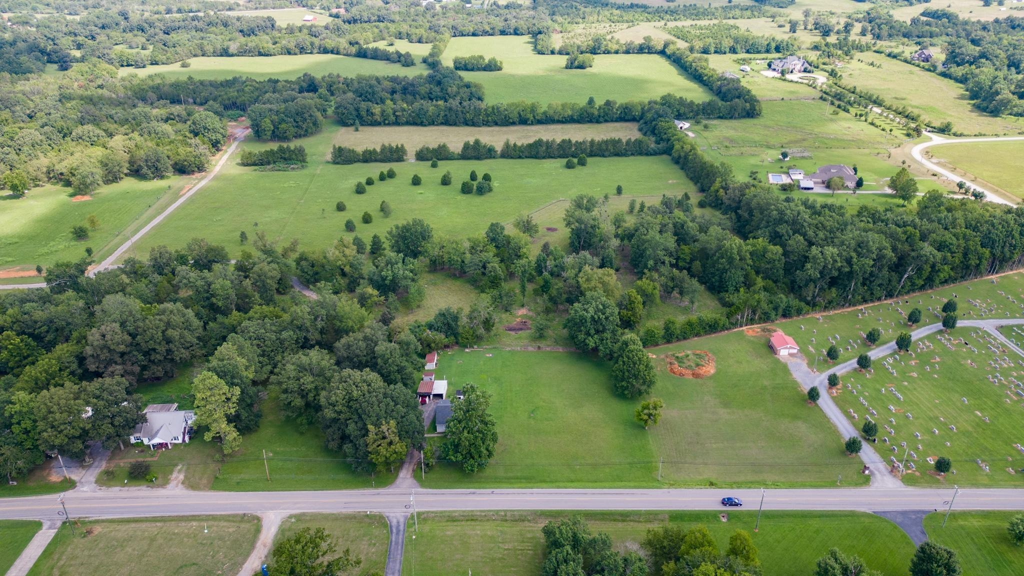 4899 Woodbury Pike