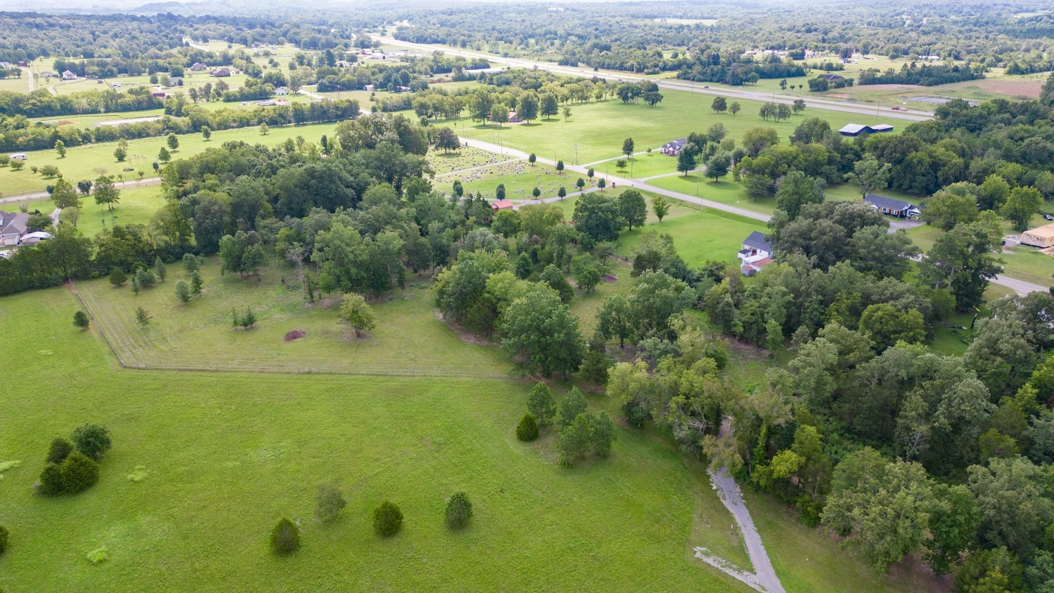 4899 Woodbury Pike