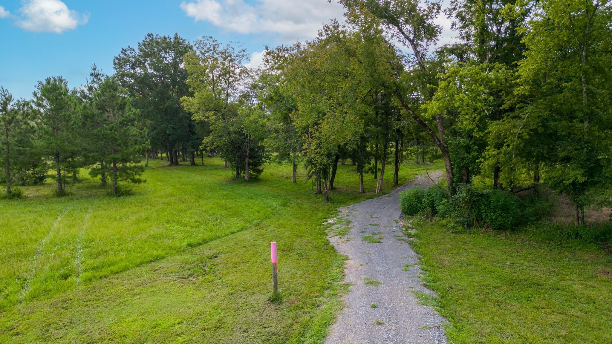 4899 Woodbury Pike