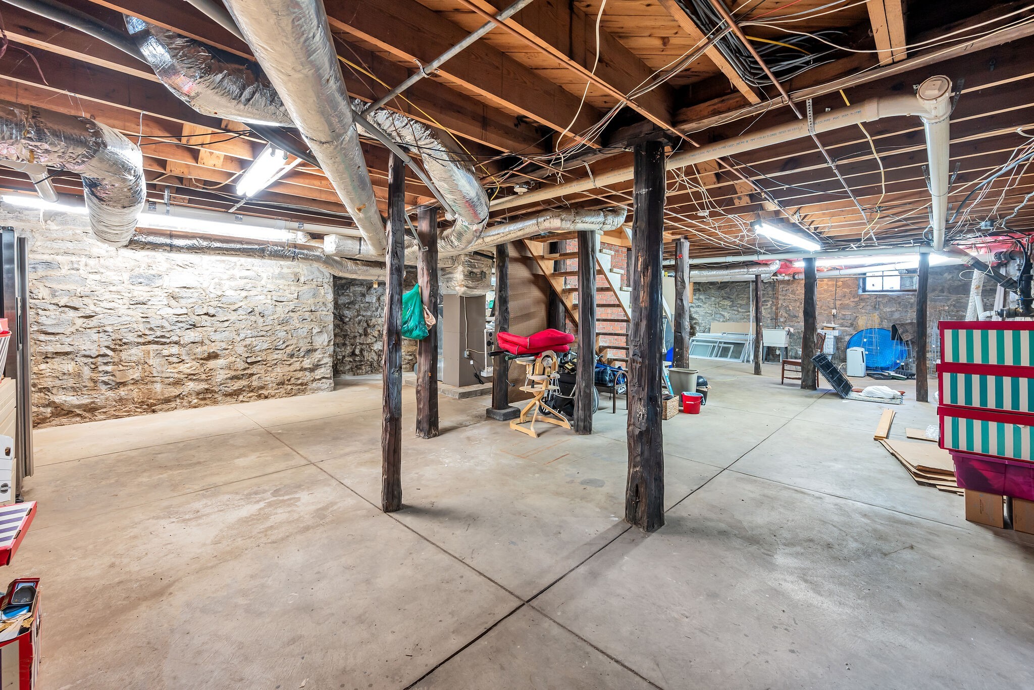 178 Woodmont Blvd