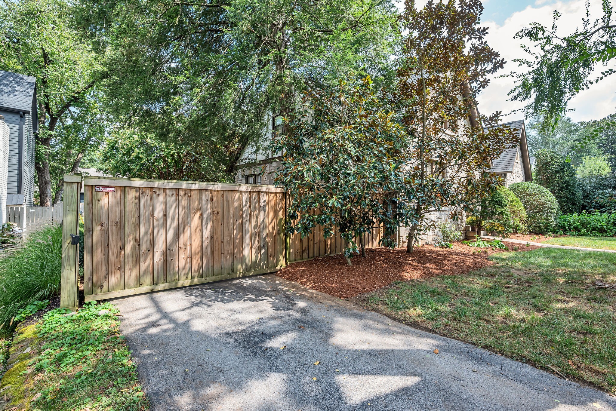 178 Woodmont Blvd