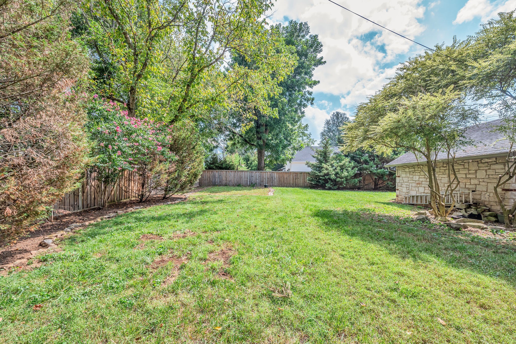 178 Woodmont Blvd