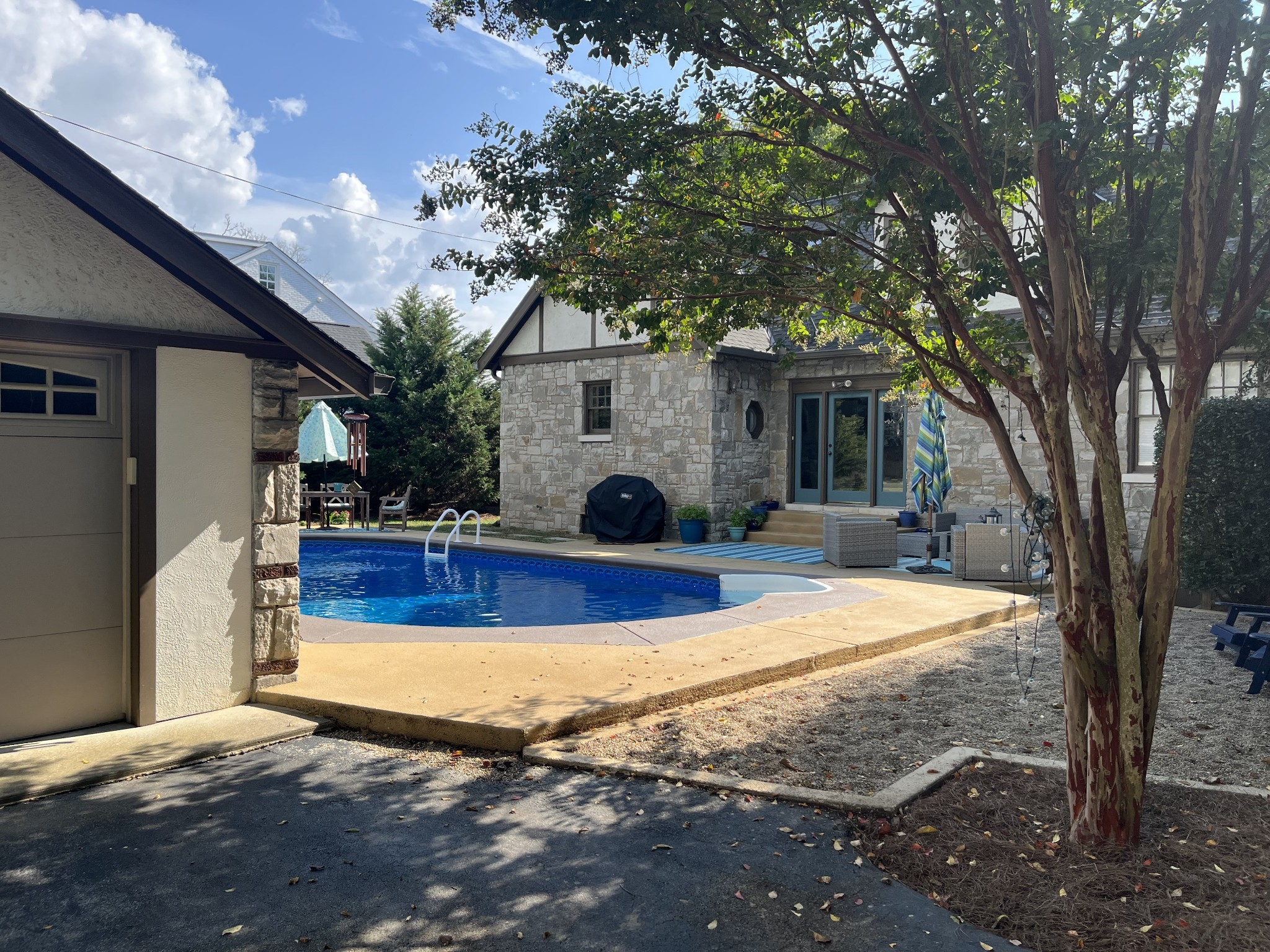 178 Woodmont Blvd