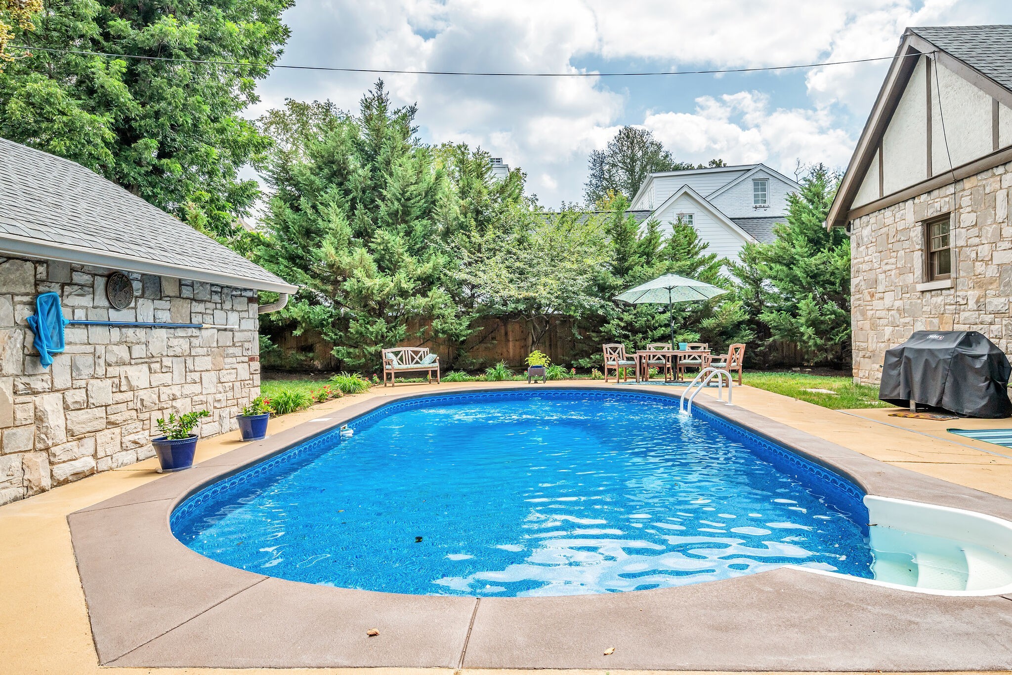 178 Woodmont Blvd