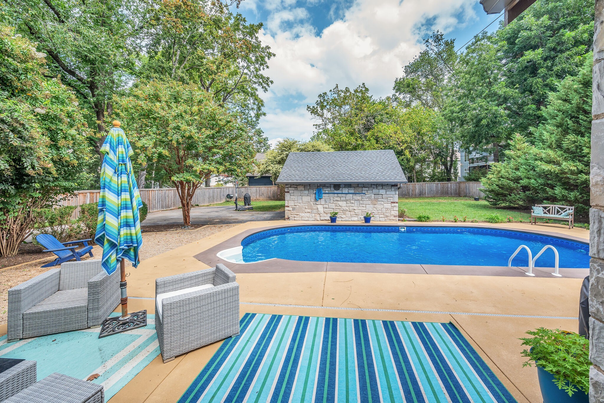 178 Woodmont Blvd