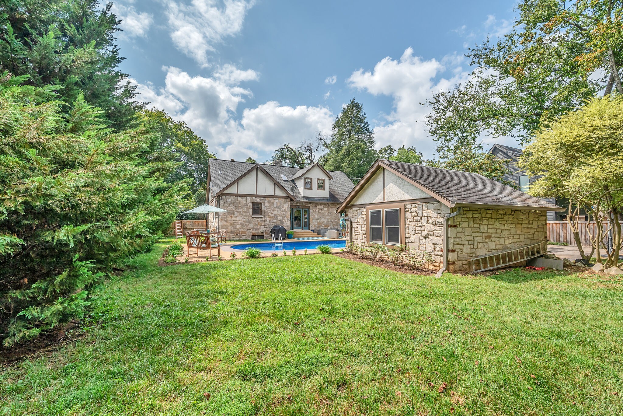 178 Woodmont Blvd