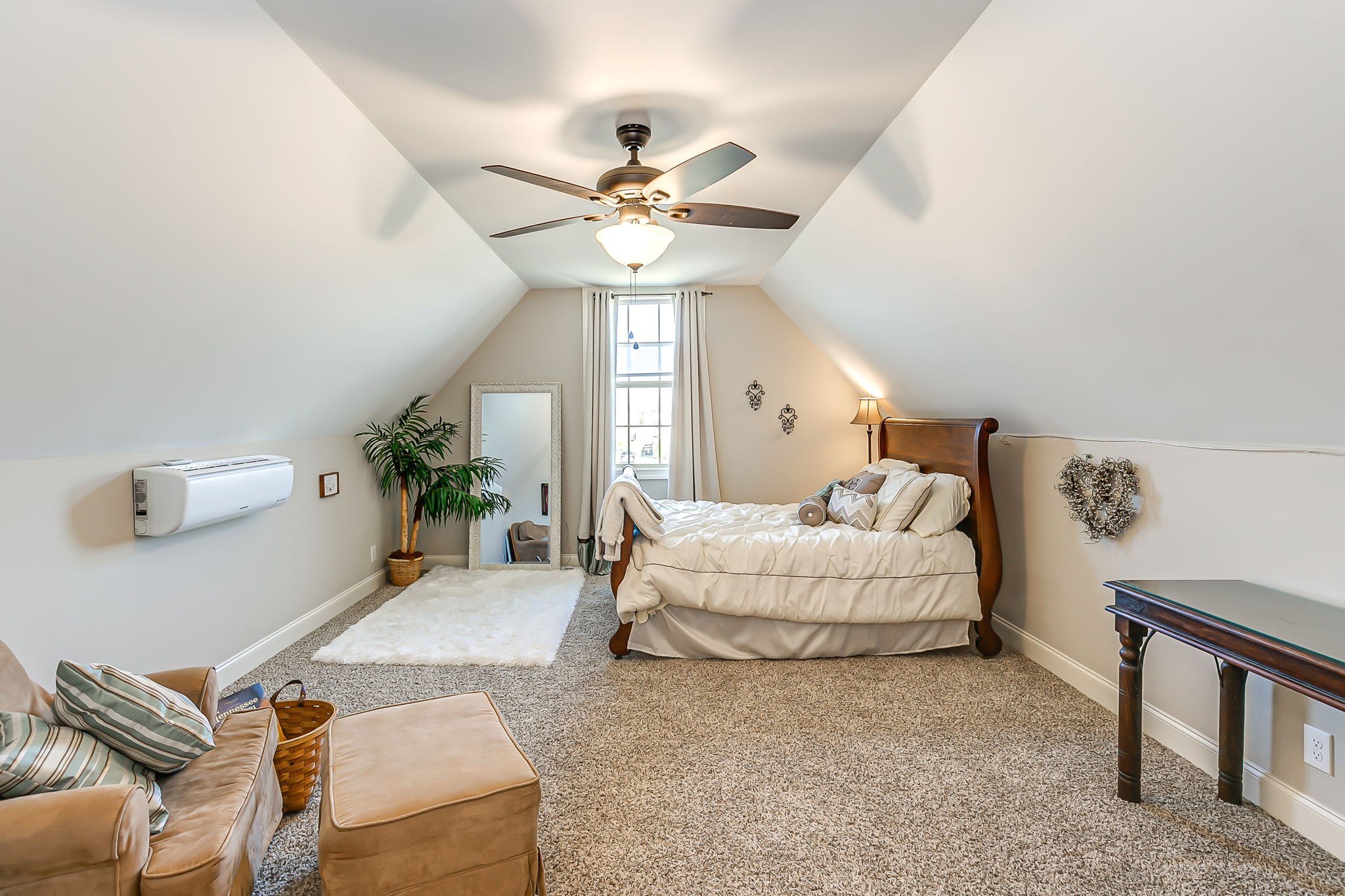 1995 Rolling Meadow Ln