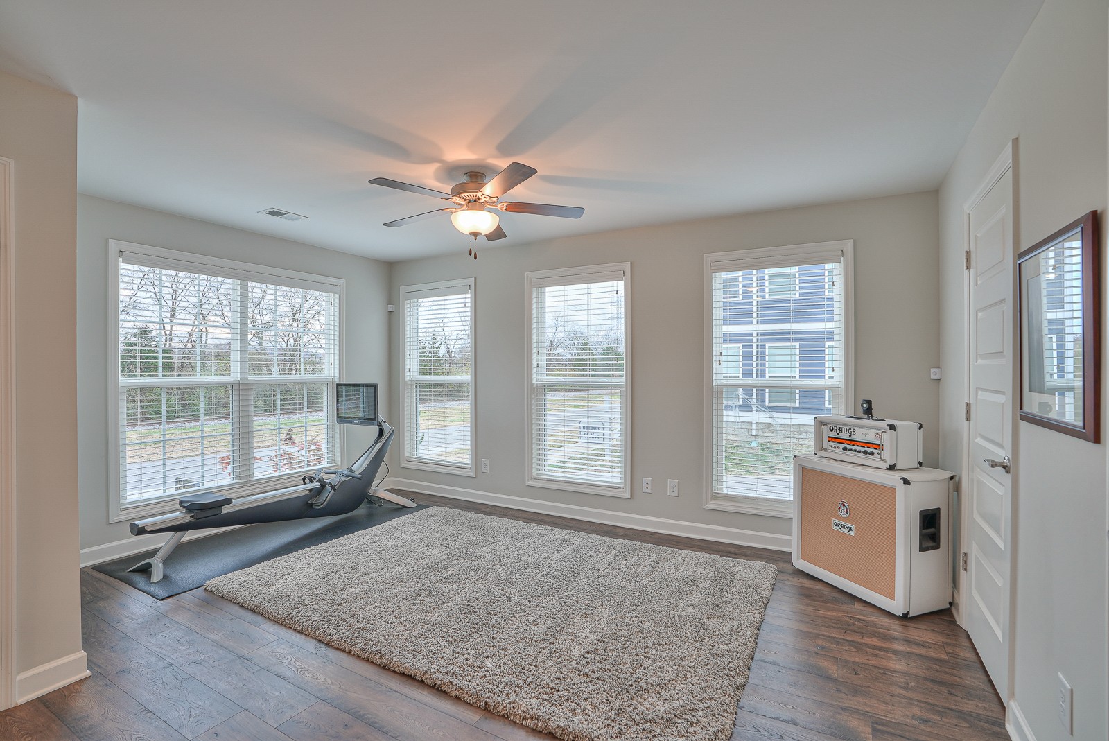 736 Bellevue Rd