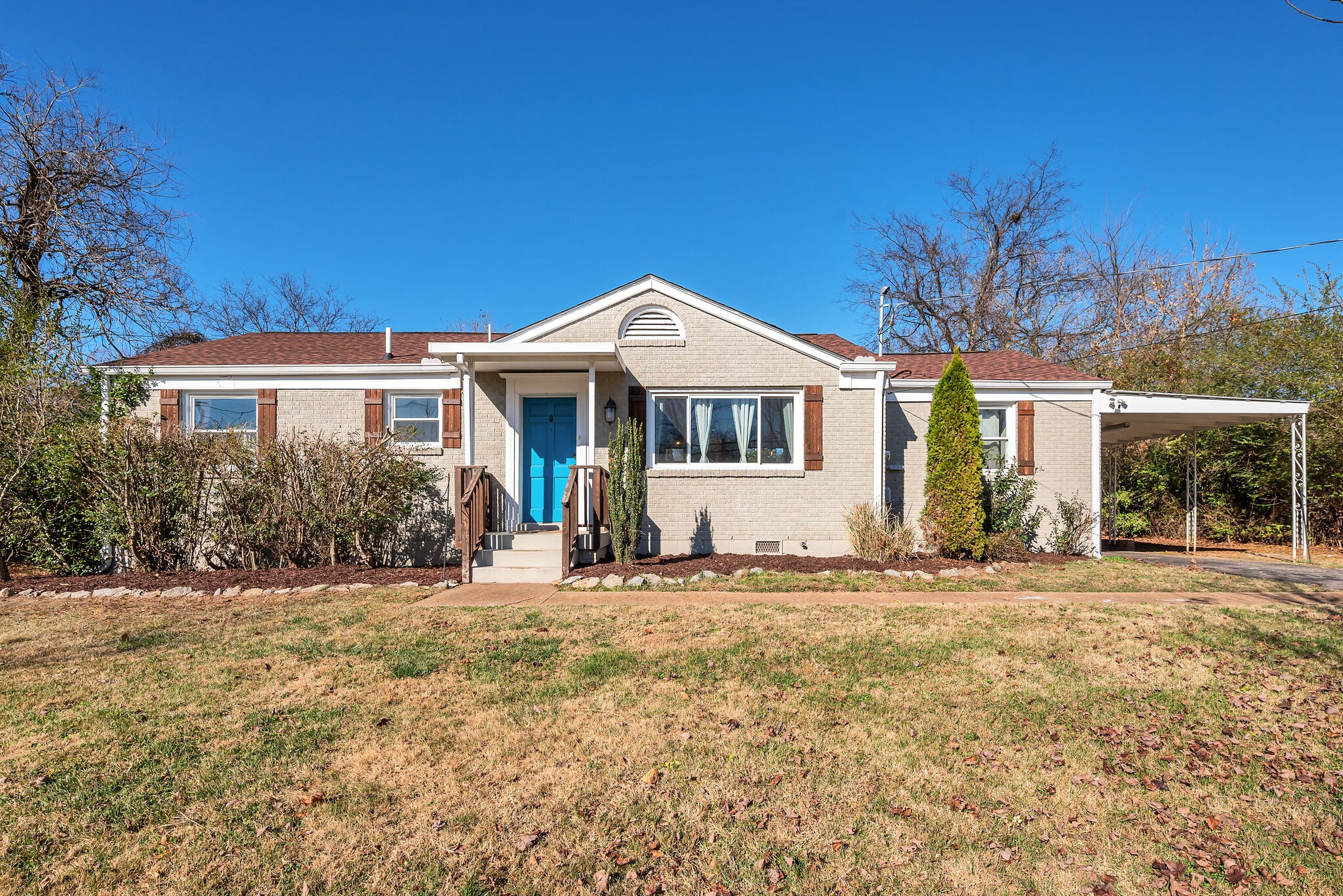 2405 Cooper Ln