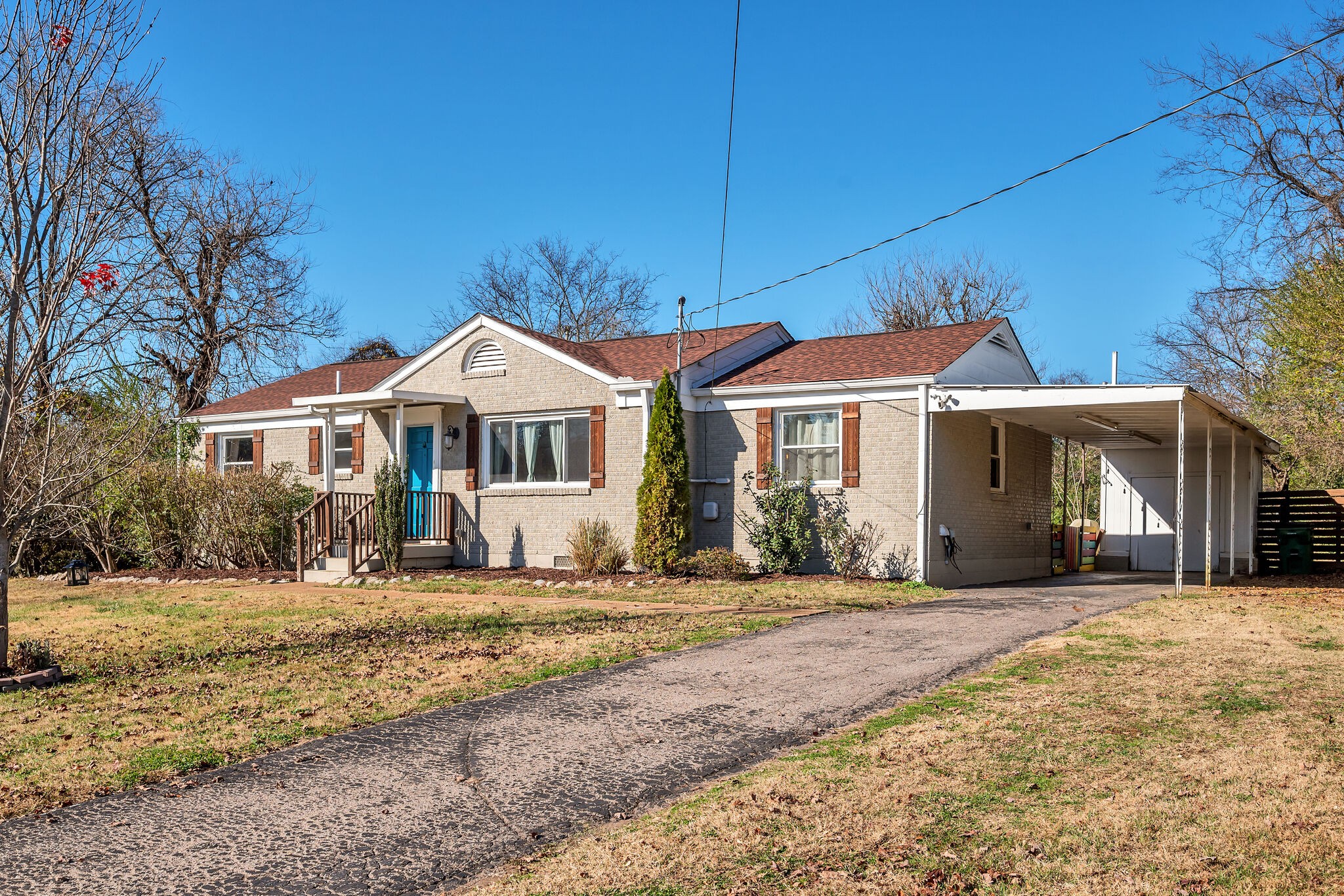 2405 Cooper Ln