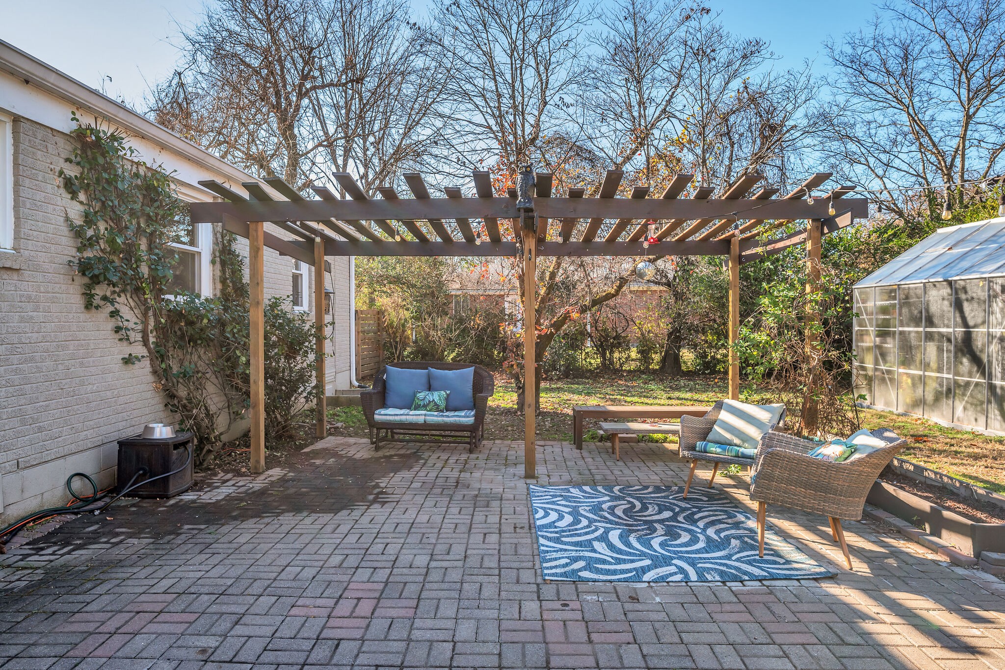2405 Cooper Ln