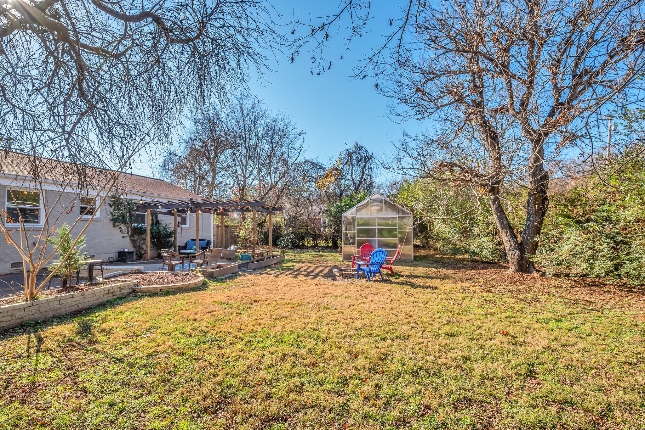 2405 Cooper Ln