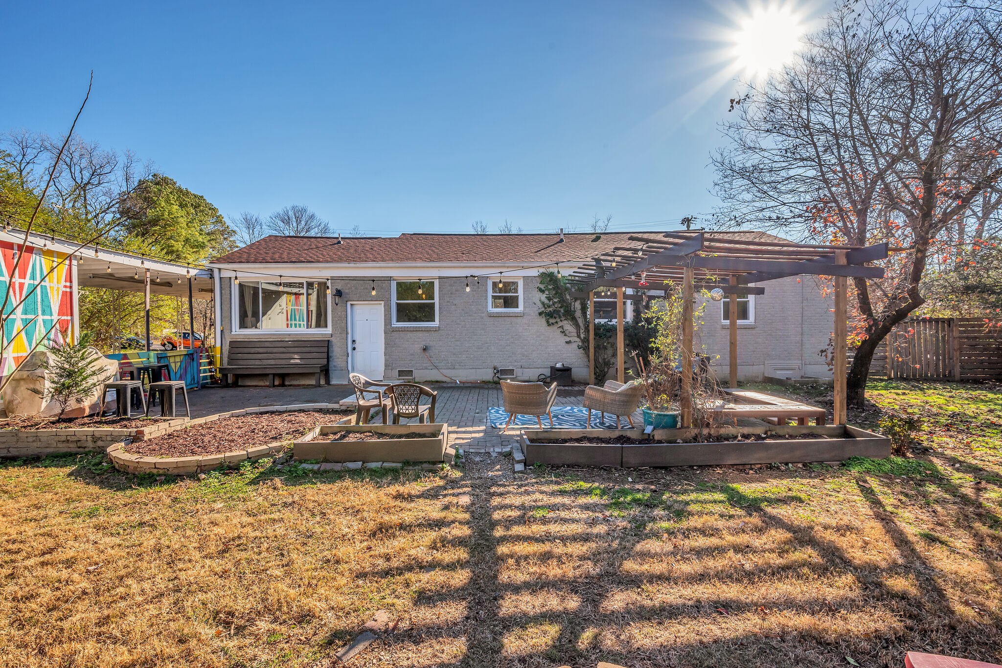 2405 Cooper Ln