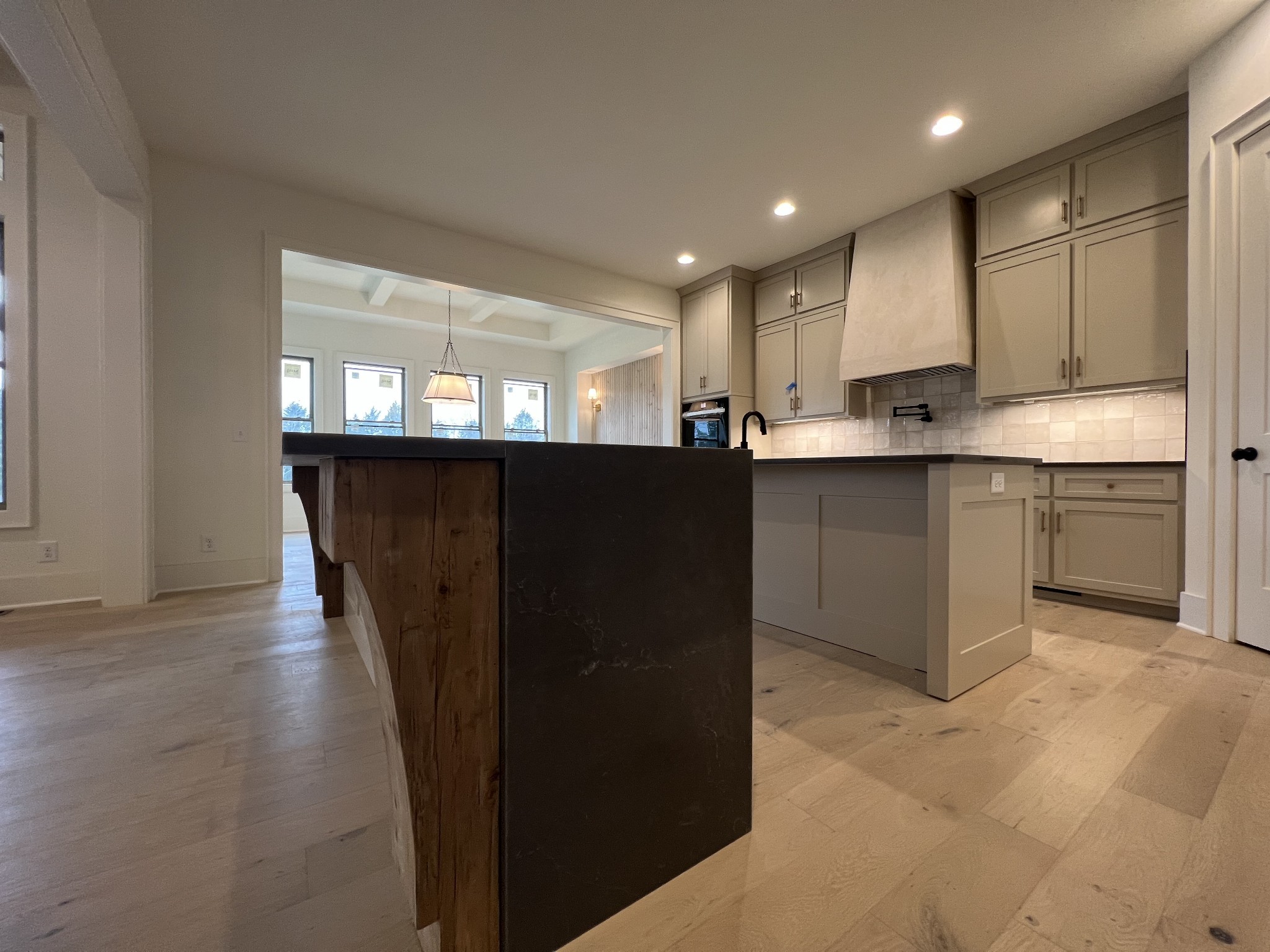 220 Breckenridge Glen Dr