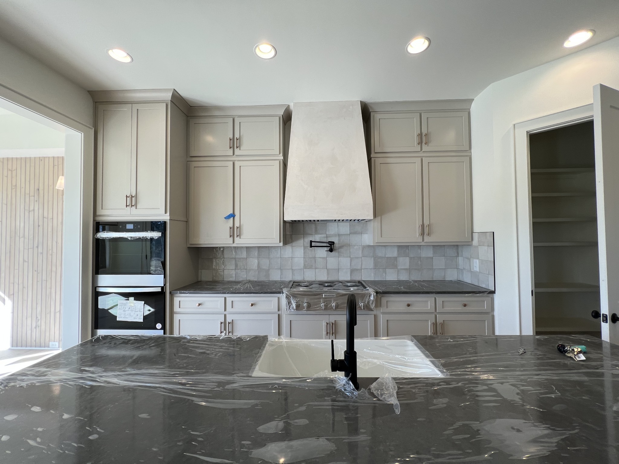 220 Breckenridge Glen Dr