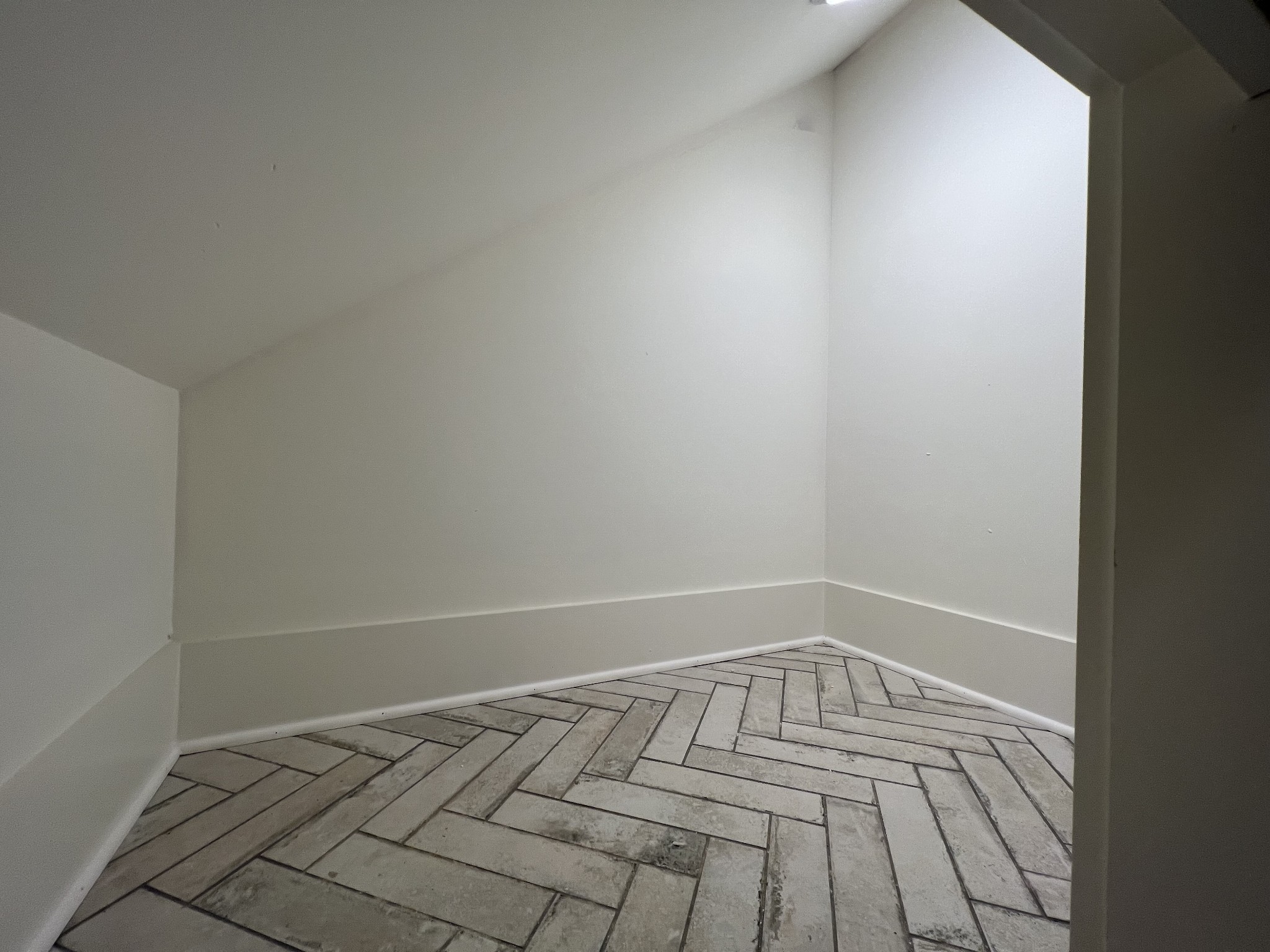 220 Breckenridge Glen Dr