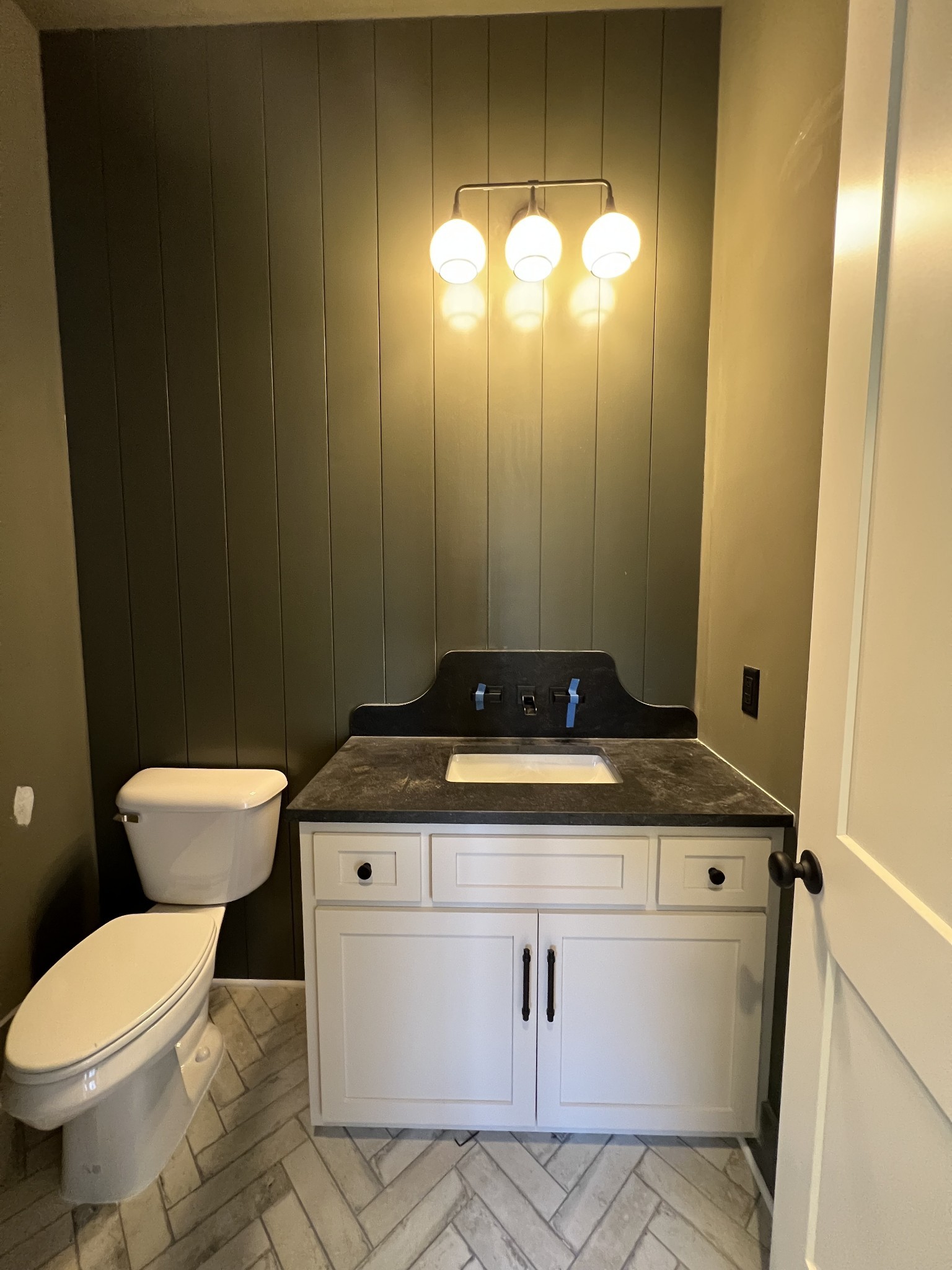 220 Breckenridge Glen Dr