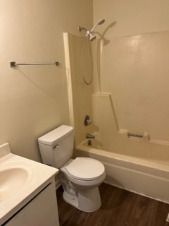 1430 East Main St Unit: I
