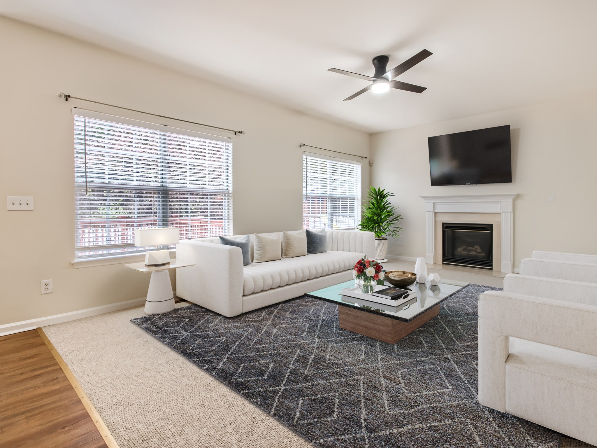 711 Bob White Ct