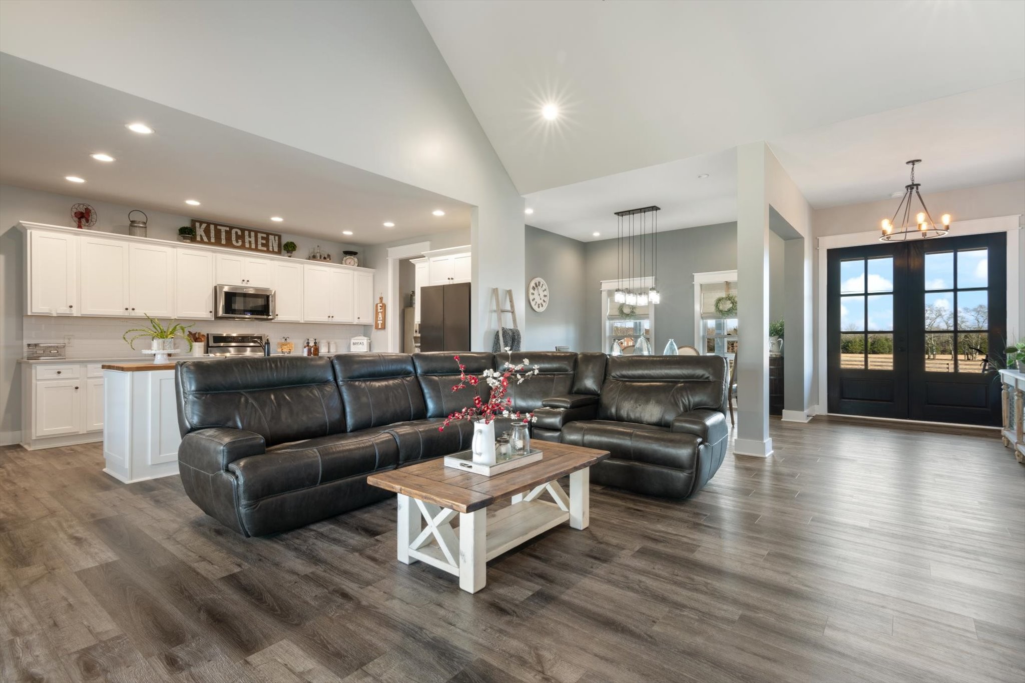 2114 Longview Rd