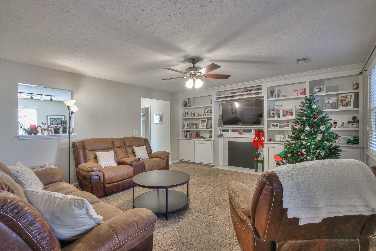 1205 Timber Valley Dr