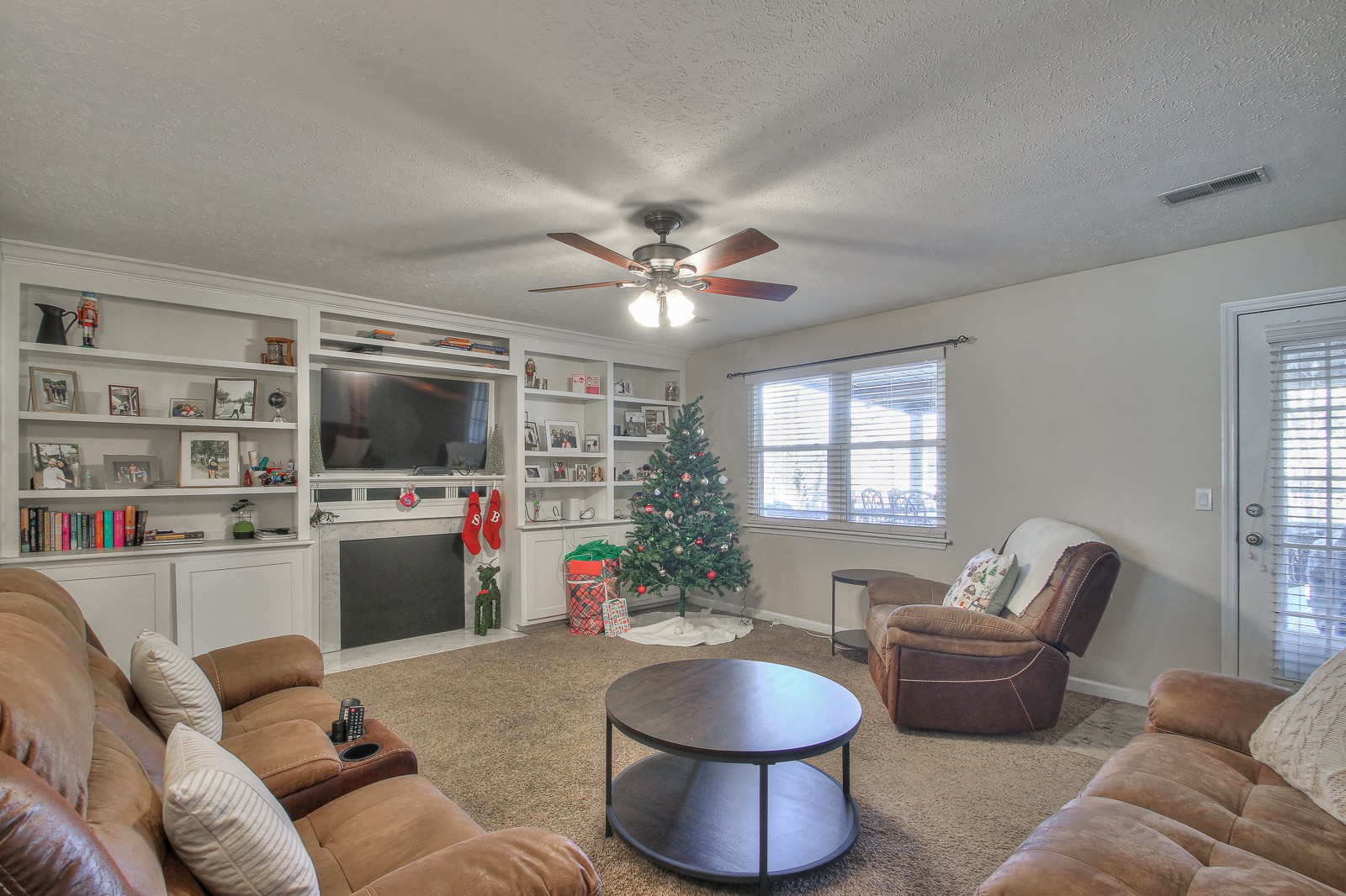 1205 Timber Valley Dr