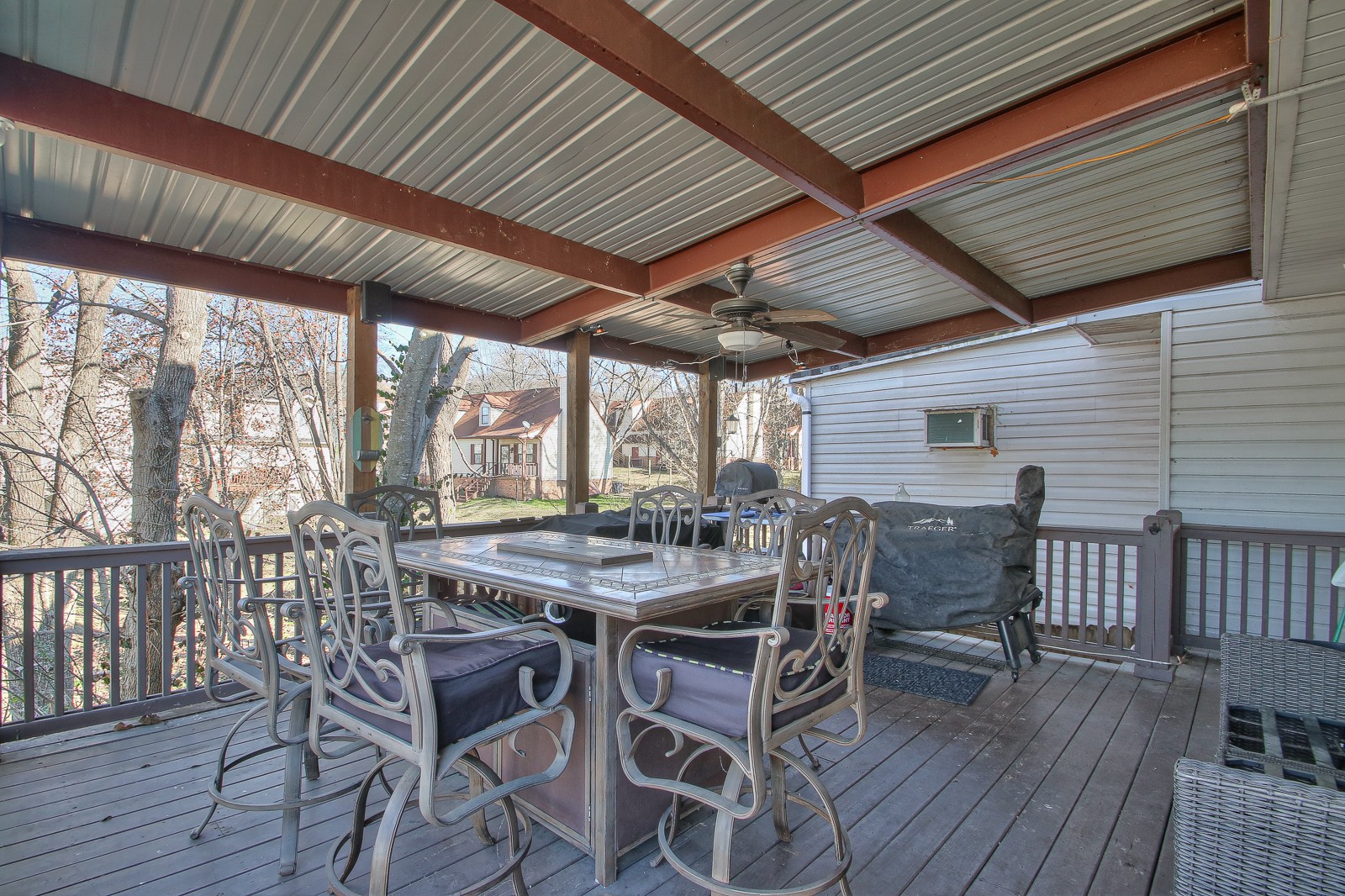 1205 Timber Valley Dr