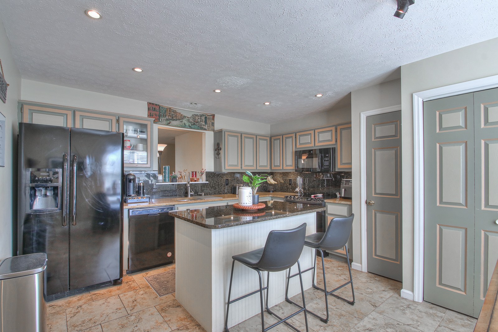 1205 Timber Valley Dr