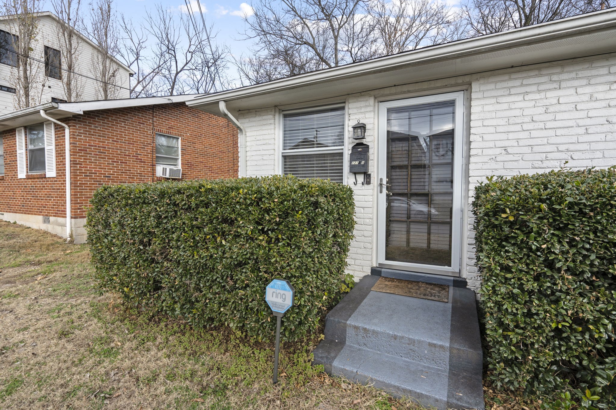 1210B Kirkwood Ave