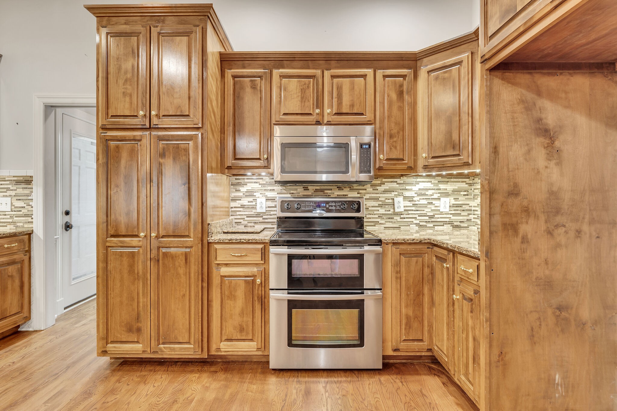511 Woodmore Dr