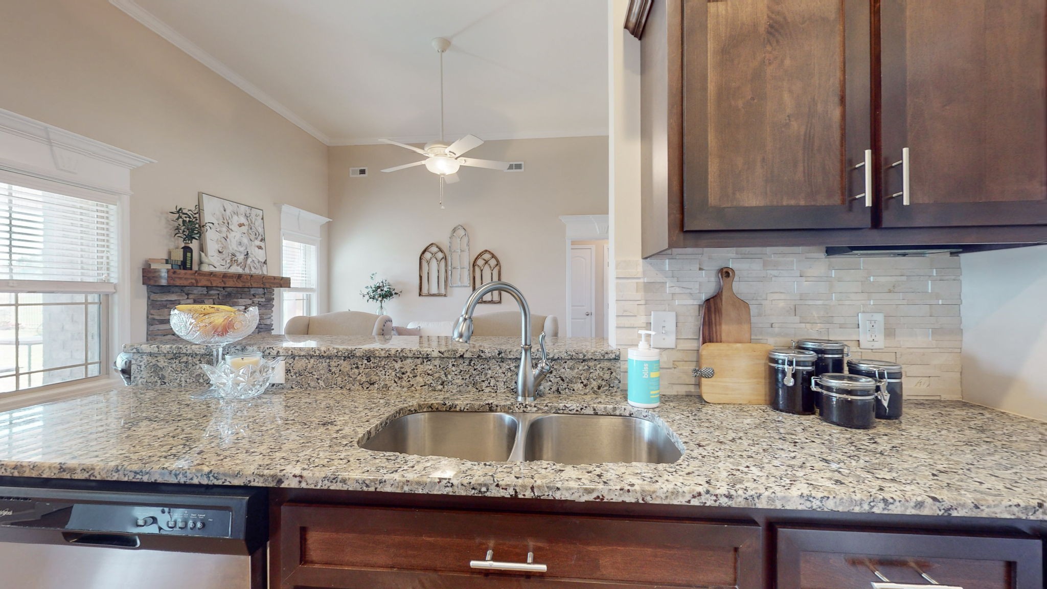 216 Waldronview Dr