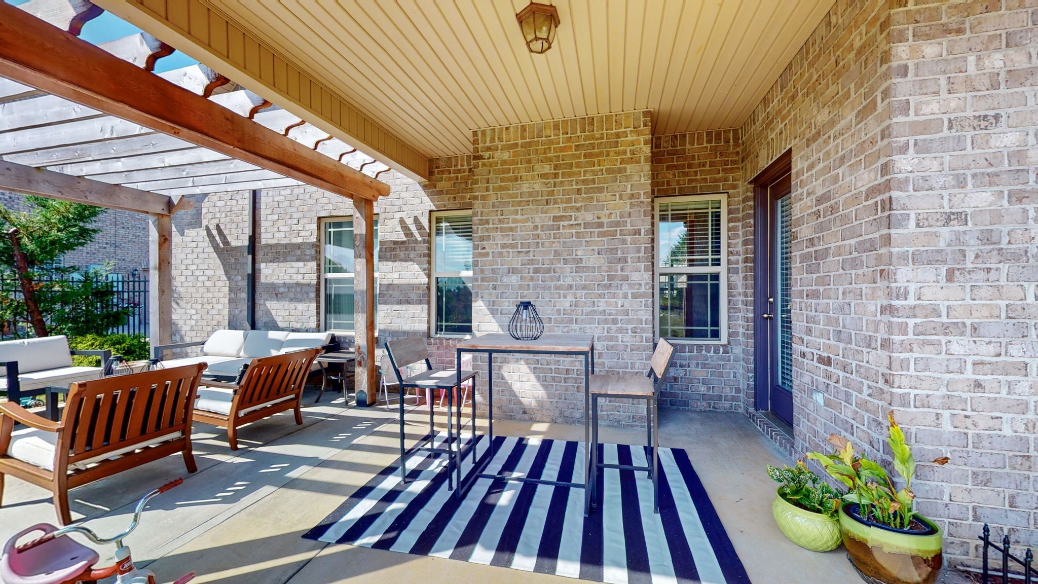 216 Waldronview Dr