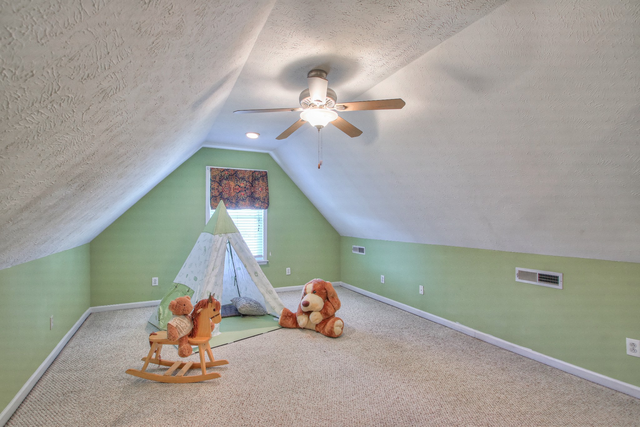 3030 Evanback Ct