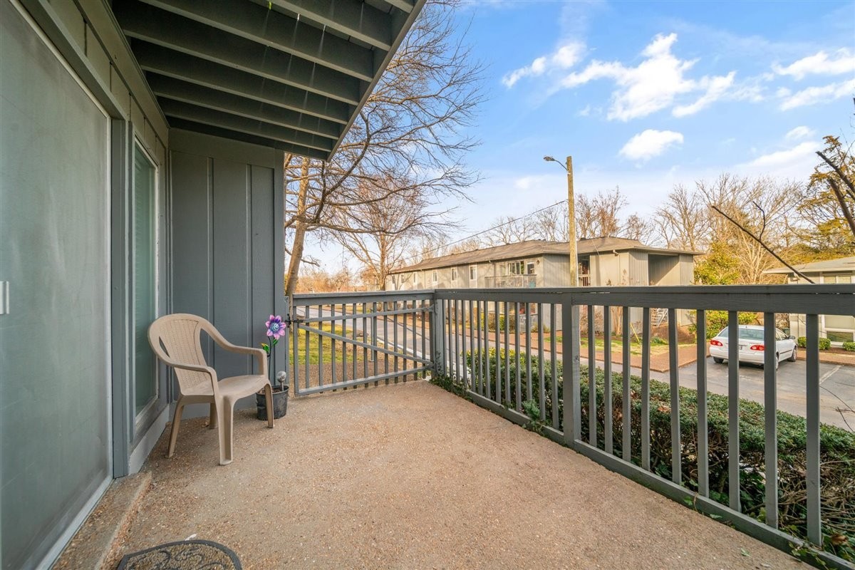 21 Vaughns Gap Rd Unit: 61