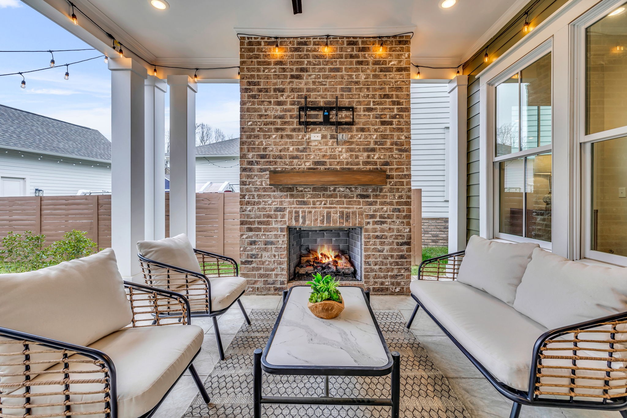 311 Stephens Valley Blvd