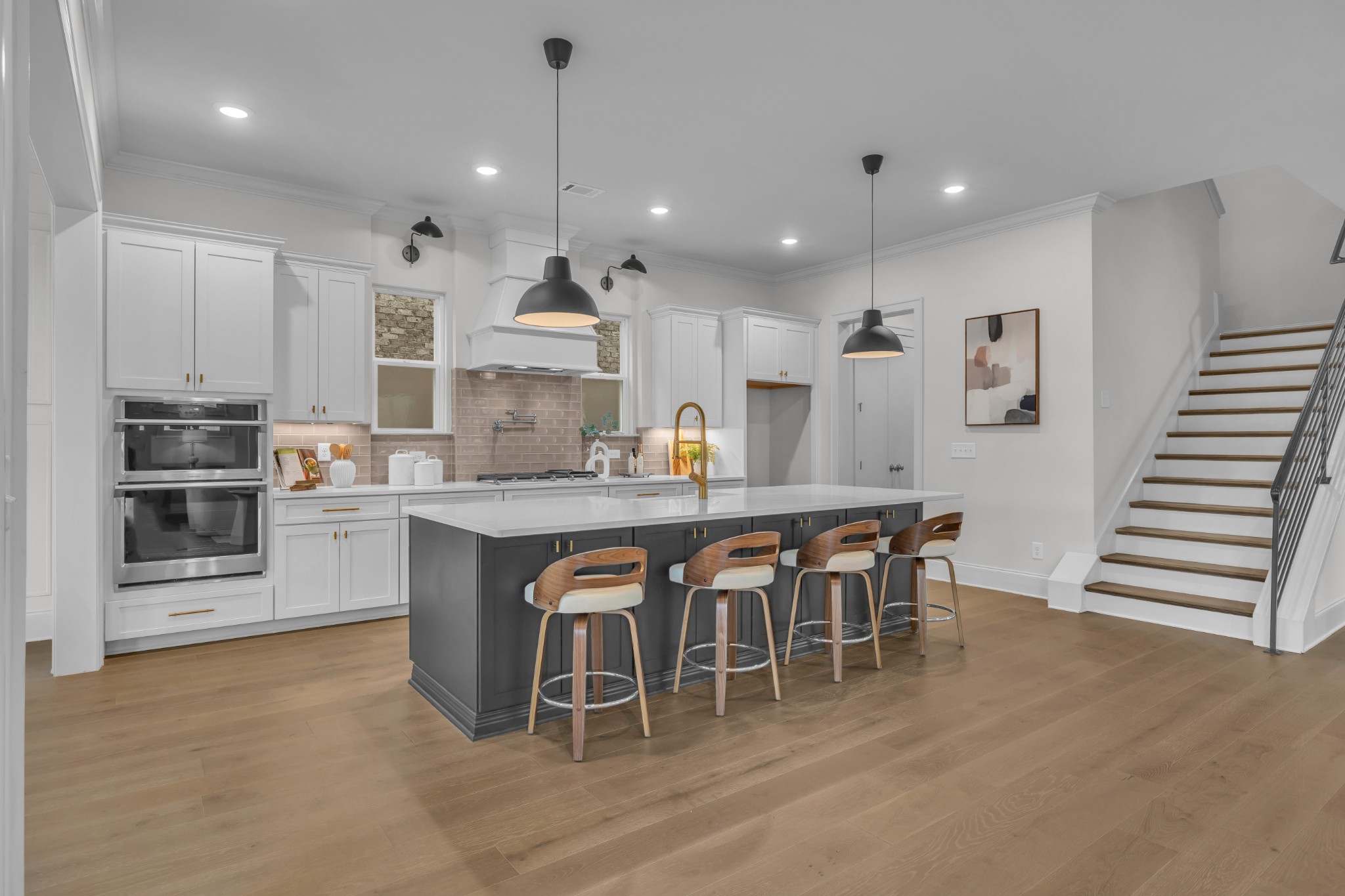 311 Stephens Valley Blvd